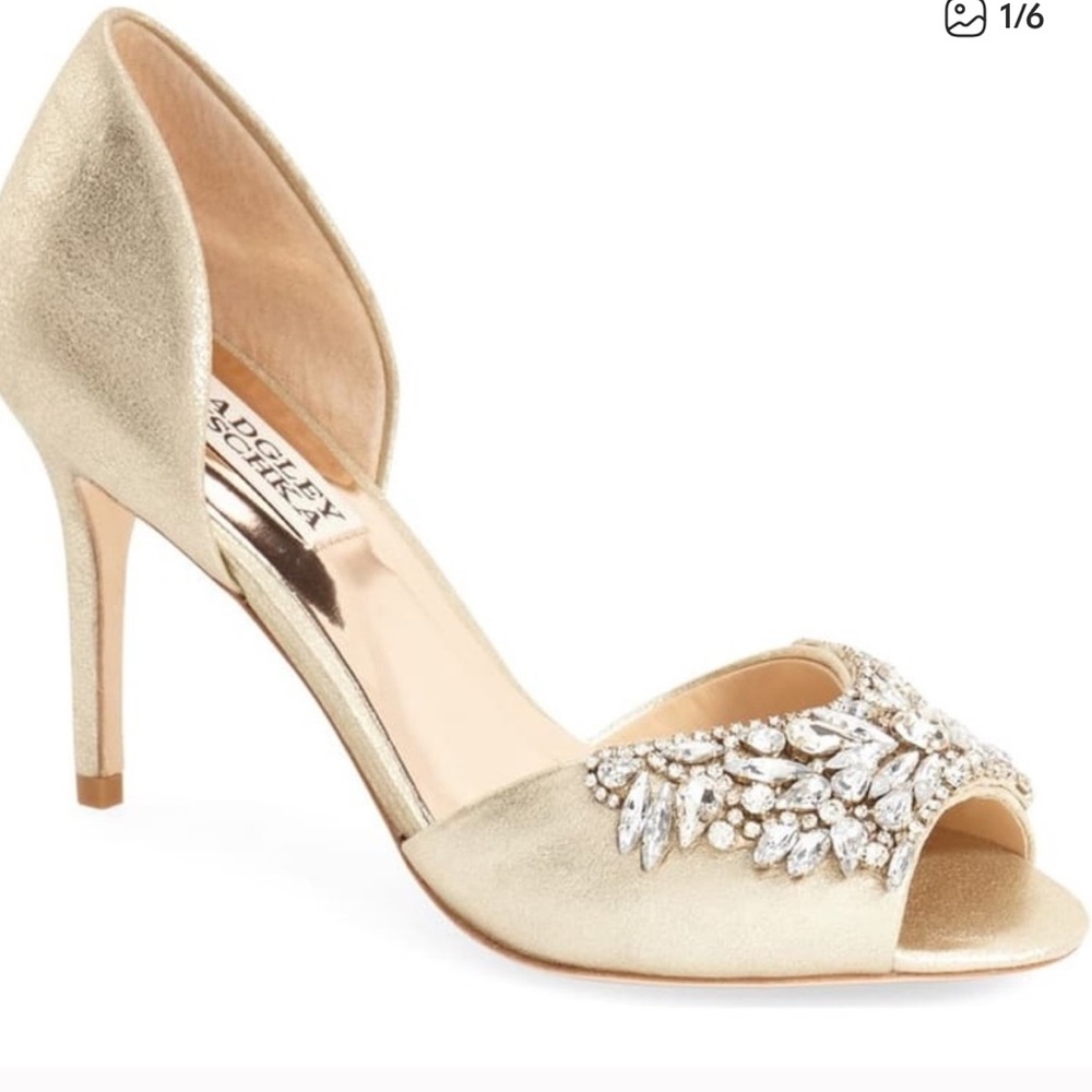 Badgley Mischka Ivory Candace Peep Toe Pump 7.5